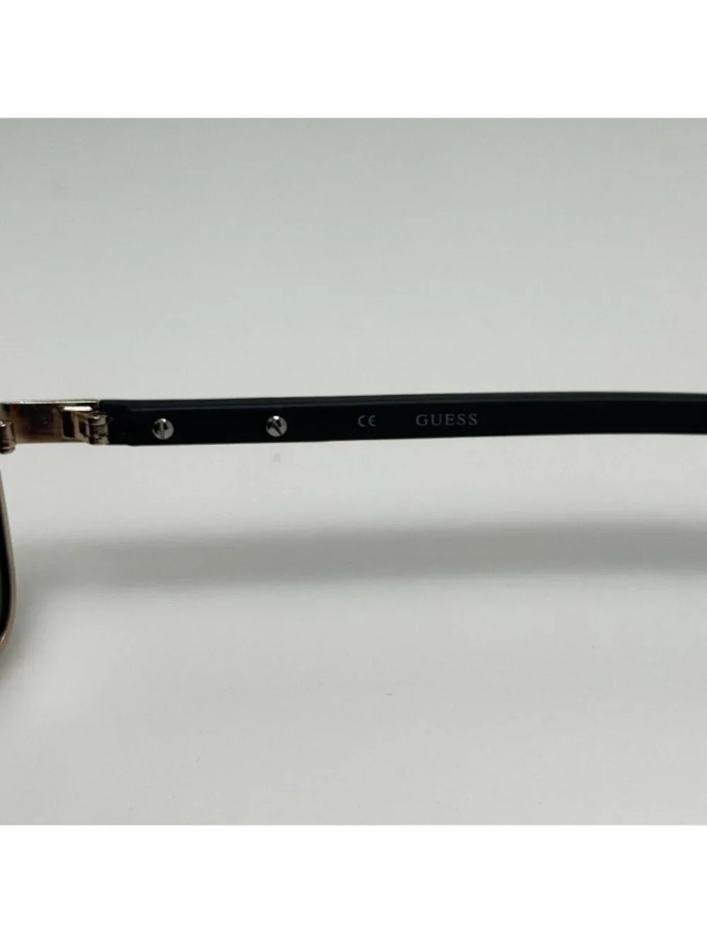 Guess Sunglasses GU 6835 32N 66-16-130